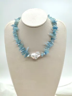 LARGE BAROQUE PEARL WITH AQUAMARINE NECKLACE