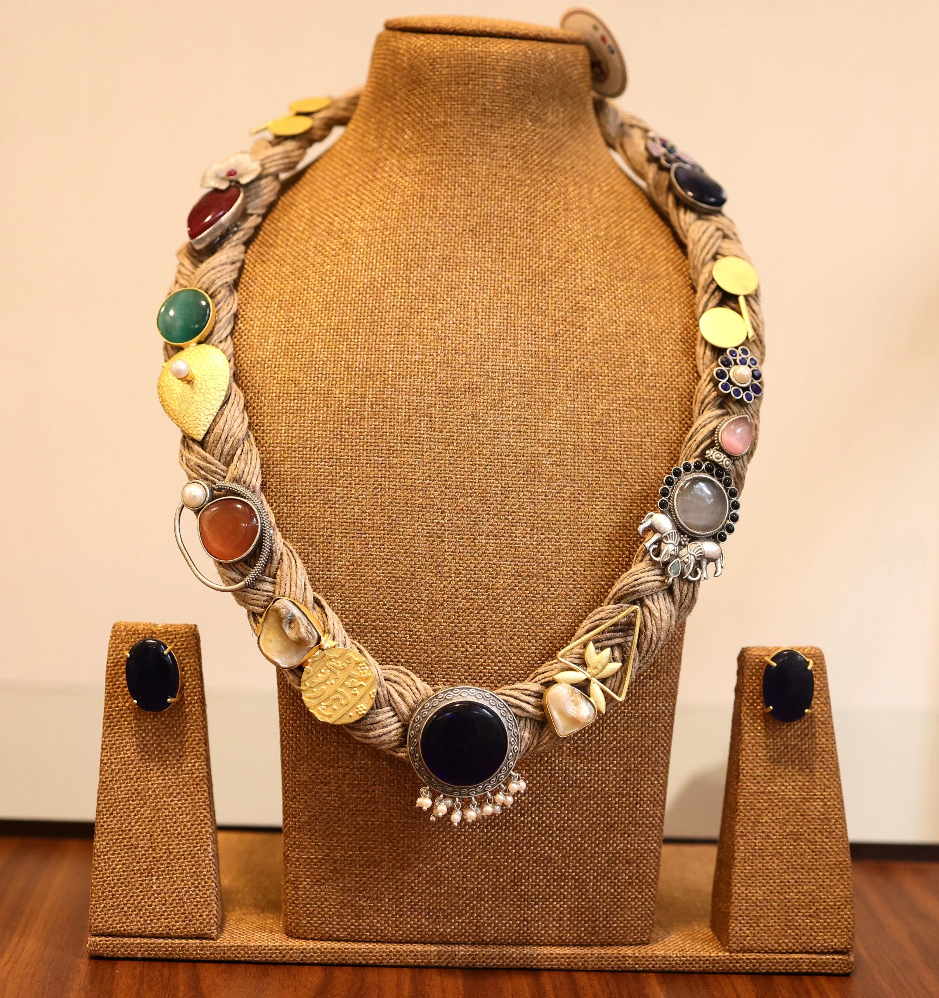 Shrutika Jute Ornamental Necklace & Earrings set