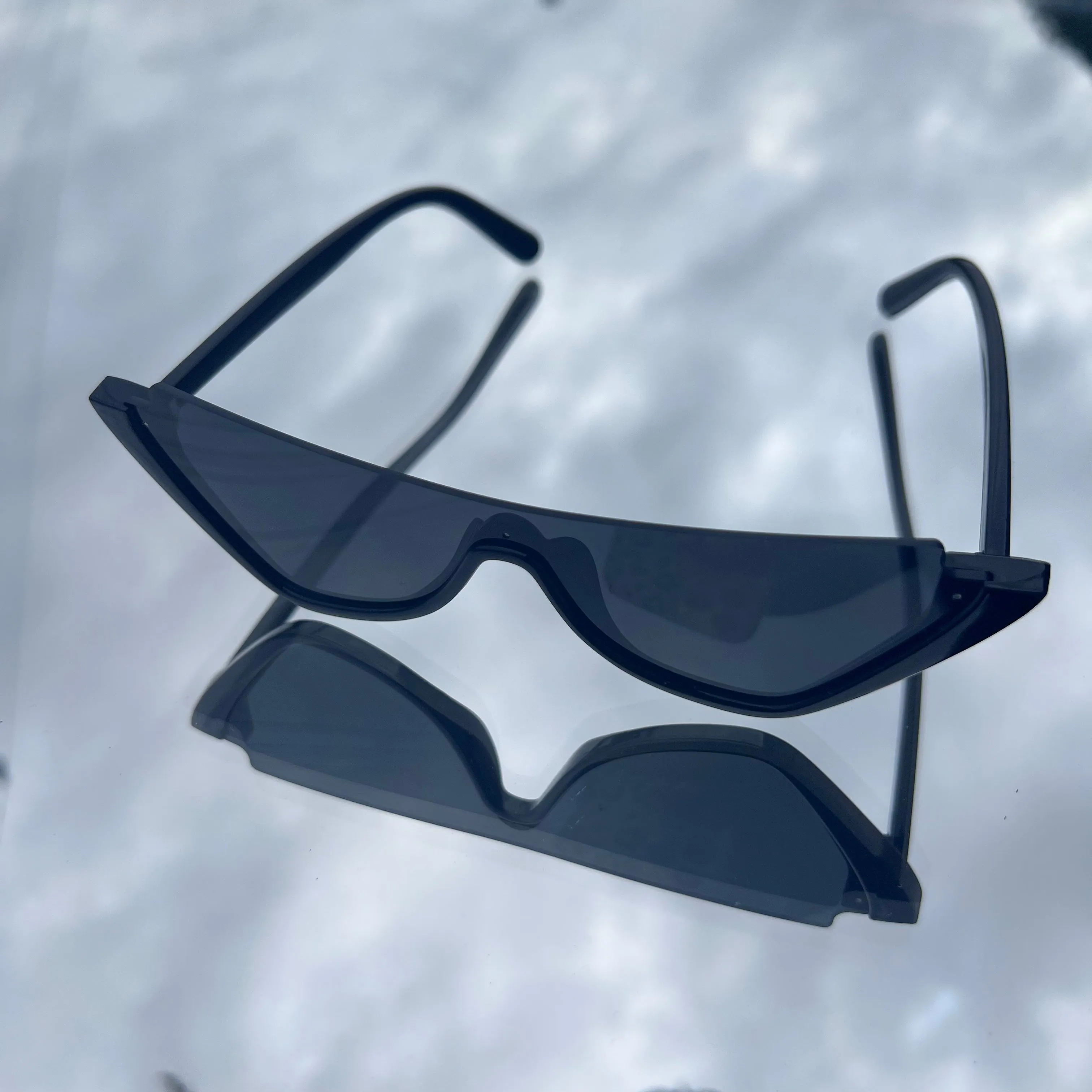 Sia Frames