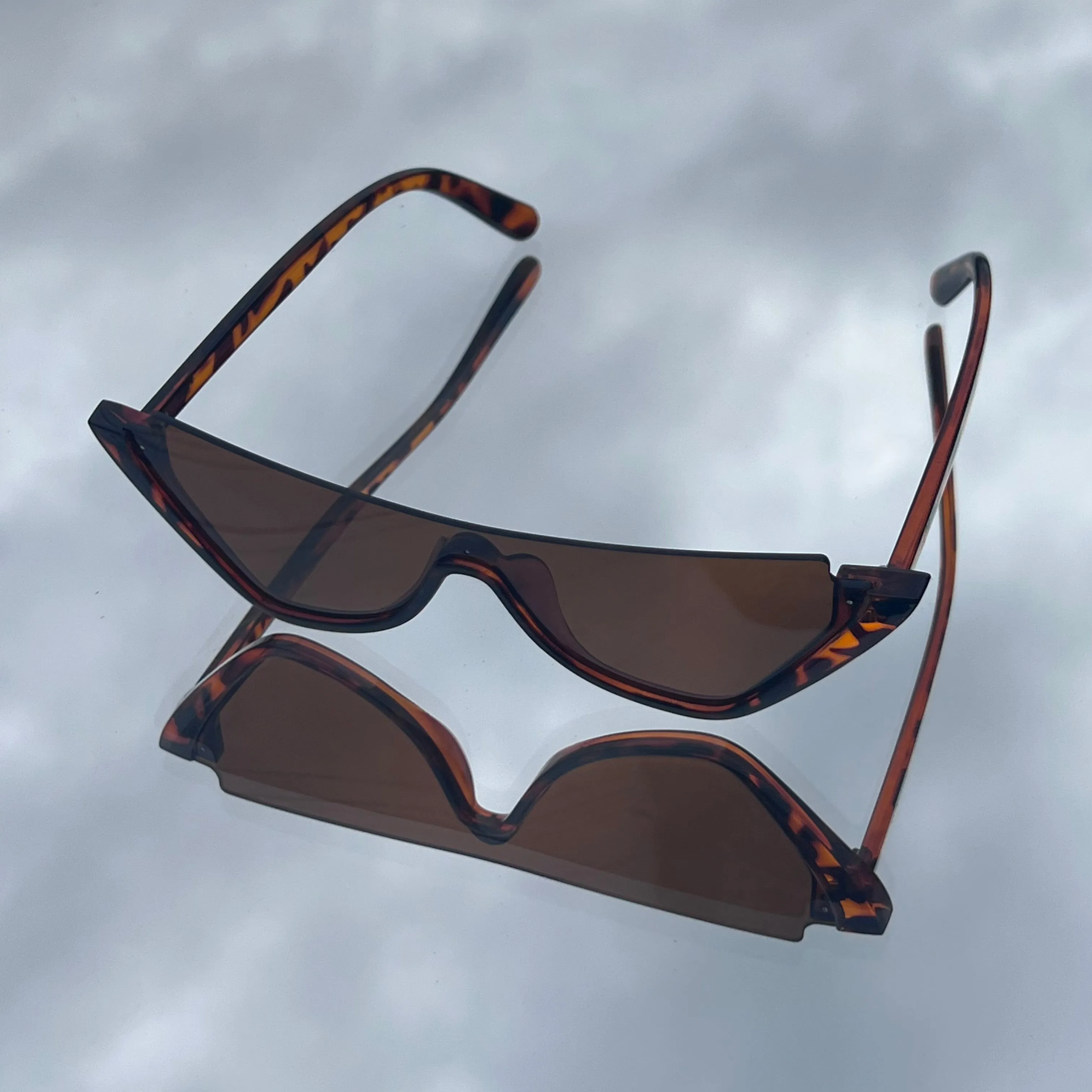 Sia Frames